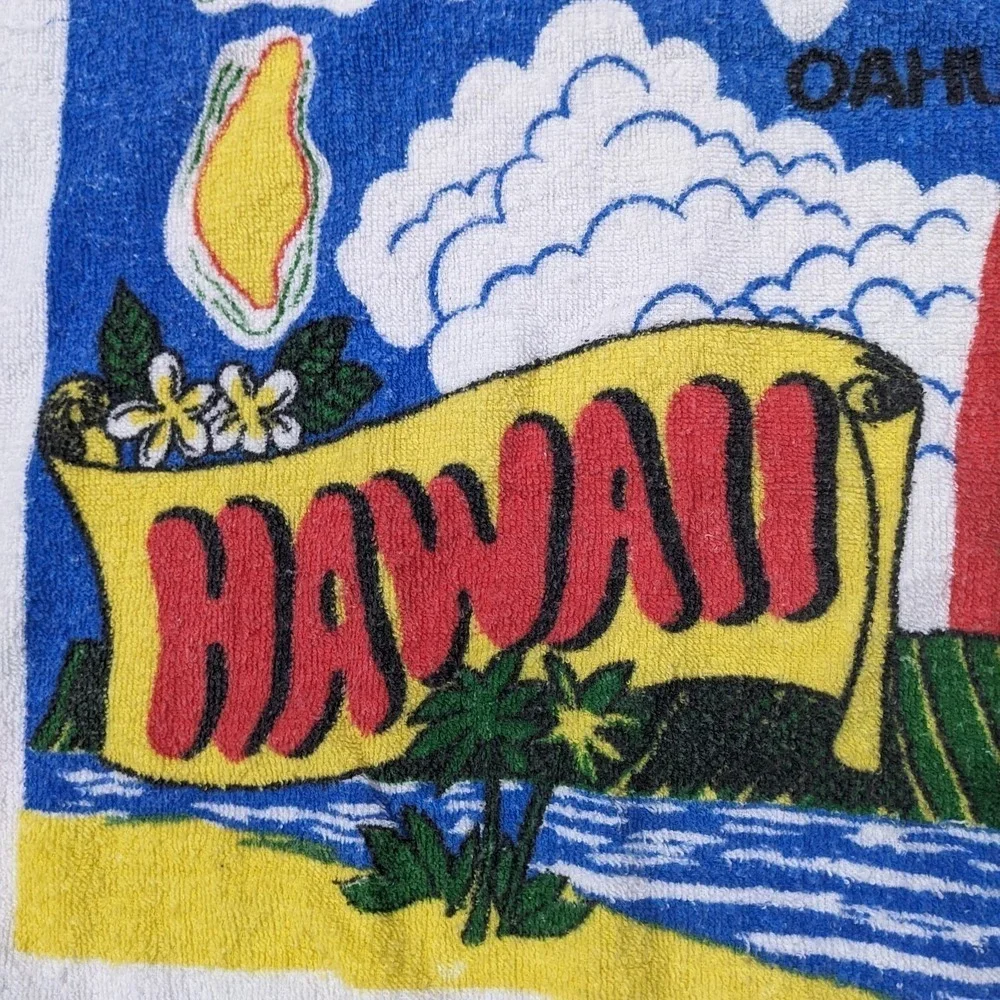 Vintage 80s Hawaii Beach Towel Tropical Island Souvenir Rainbow Graphic Map